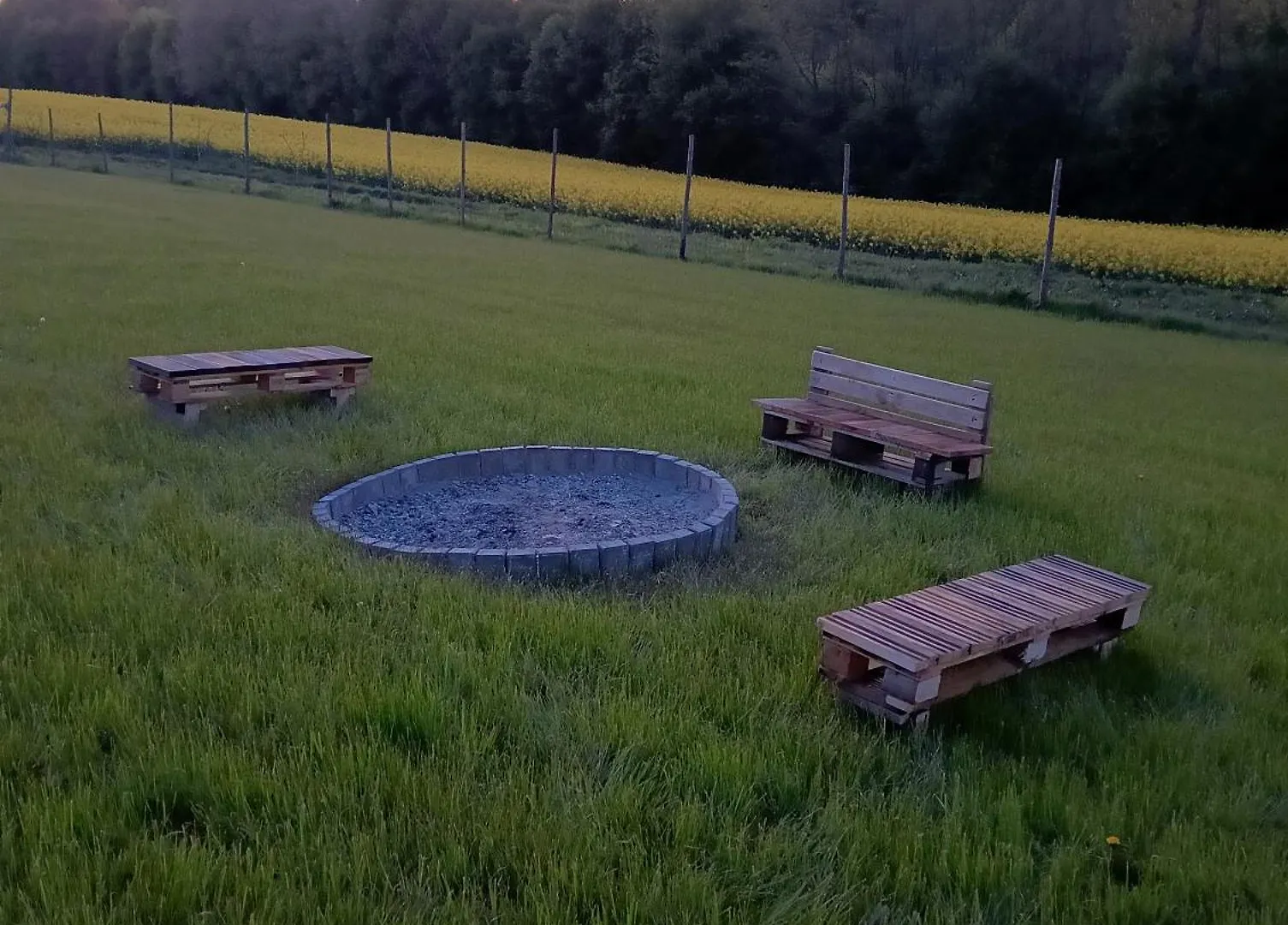 Hotel Glamping Pogorzany - Jurty Zabierzow
